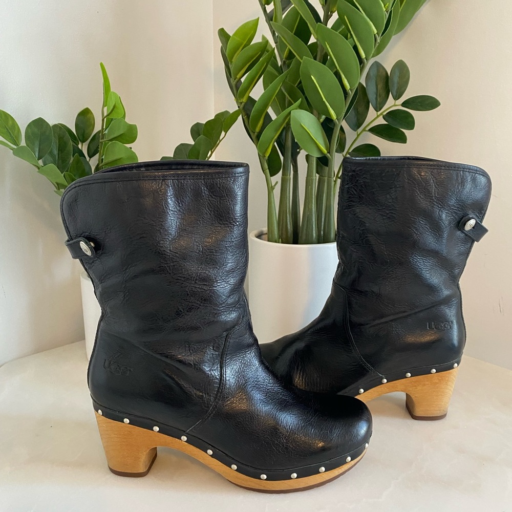 UGG Lynnea Black Heeled Boots with Wooden Sole